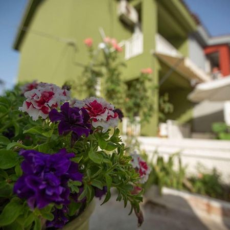 Marietta'S Townhouse Villa อาร์กอสโตลี ภายนอก รูปภาพ