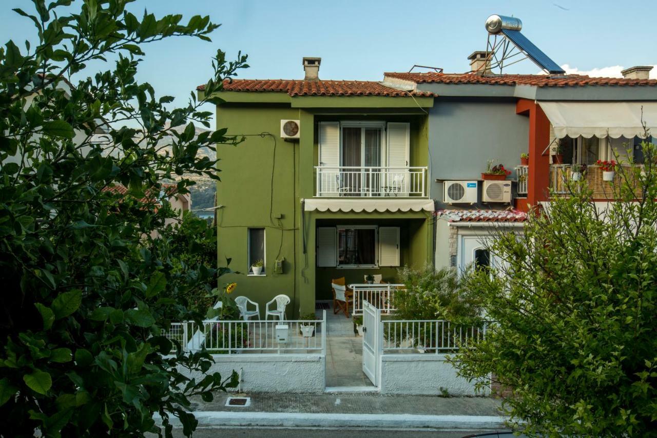 Marietta'S Townhouse Villa อาร์กอสโตลี ภายนอก รูปภาพ